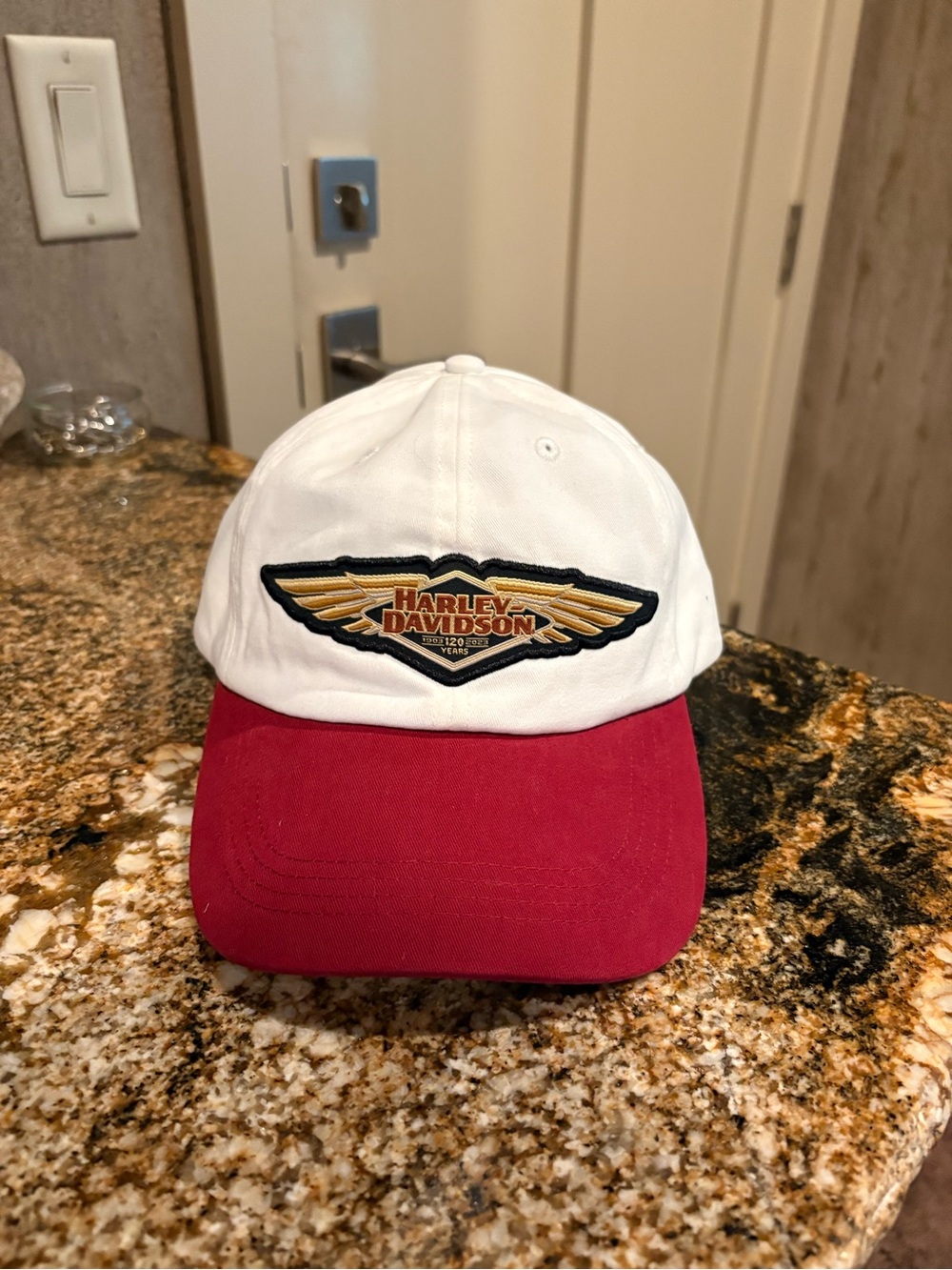 Harley-Davidson White & Red Wing Logo Cap